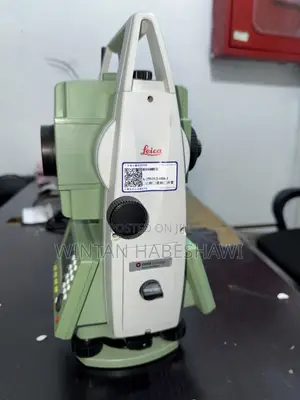 Leica Surveying Machine Total Station
