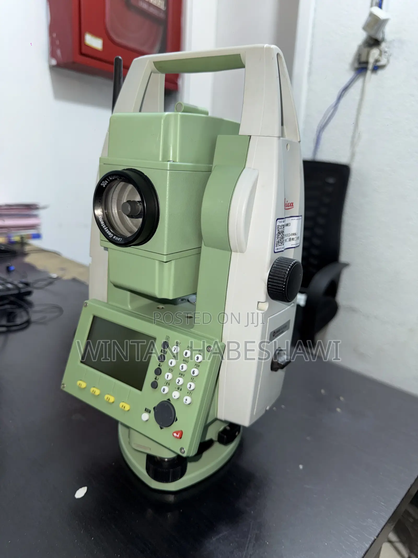 Leica Surveying Machine Total Station