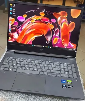 New Laptop HP Victus 16 16GB Intel Core i7 SSD 1T