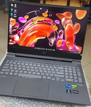 New Laptop HP Victus 16 16GB Intel Core i7 SSD 1T