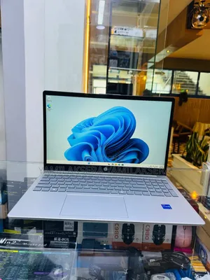 New Laptop HP Stream Notebook 16GB Intel Core i7 SSD 1T