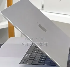 New Laptop Apple MacBook Pro 2021 M1 32GB Apple M1 Max SSD 512GB