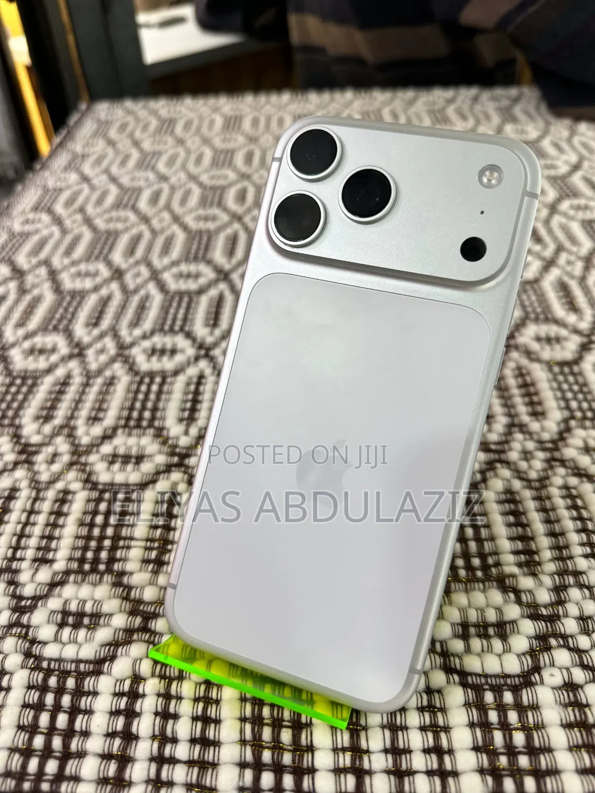 New Apple iPhone 17 Pro Max 512 GB Silver