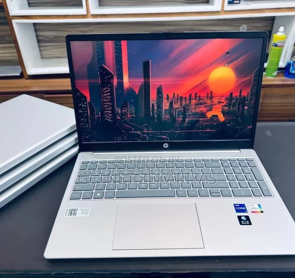 New Laptop HP Stream Notebook 16GB Intel Core i7 SSD 1T