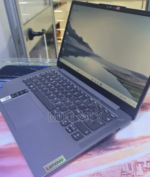 New Laptop Lenovo Ideapad 3 8GB Intel Core i5 SSD 512GB