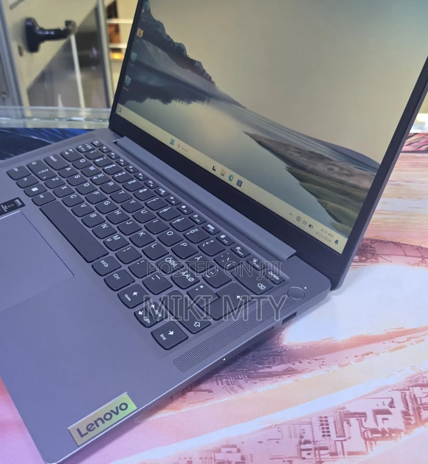 New Laptop Lenovo Ideapad 3 8GB Intel Core i5 SSD 512GB