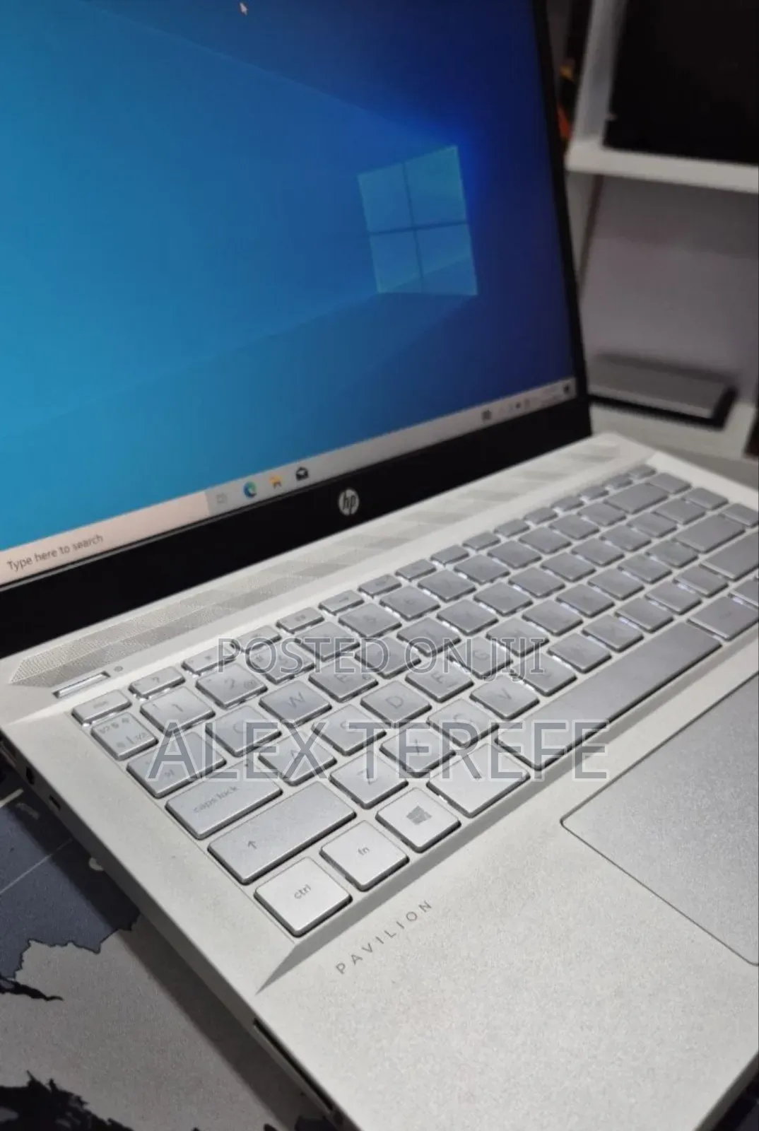 New Laptop HP Pavilion 14 8GB Intel Core i5 SSD 256GB