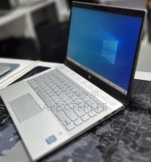 New Laptop HP Pavilion 14 8GB Intel Core i5 SSD 256GB