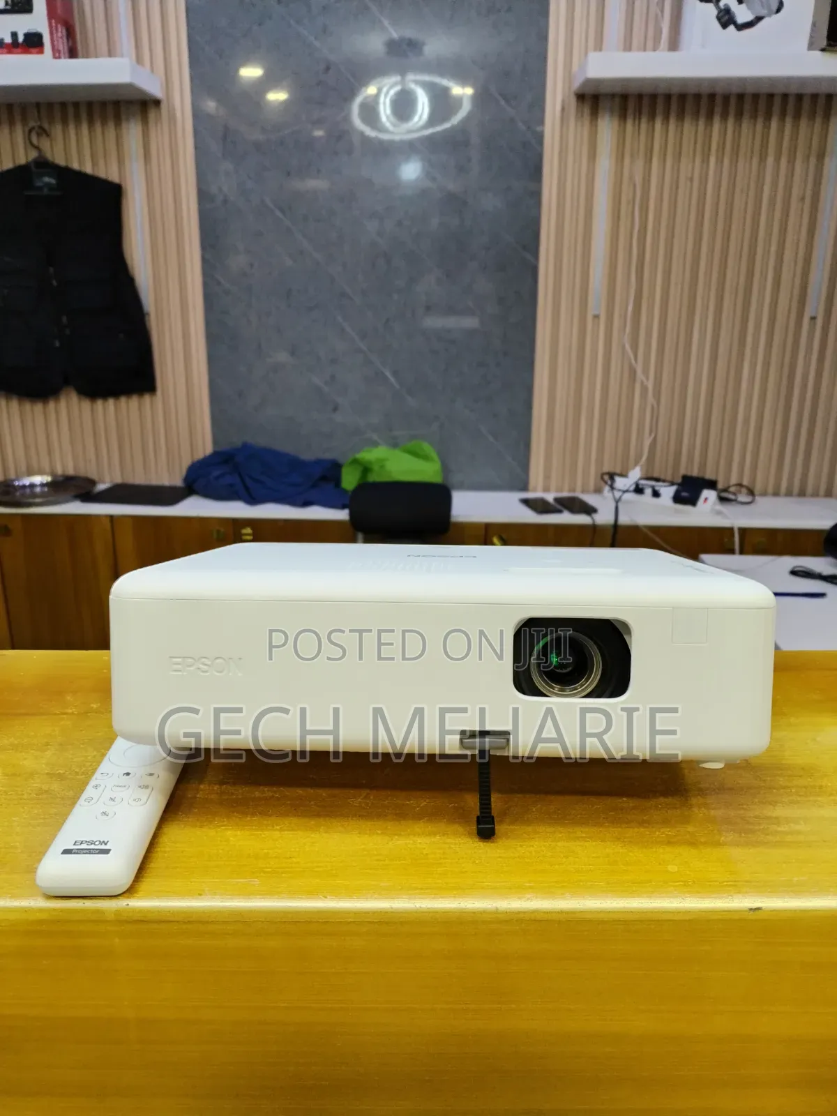 Brand New Packed With Cartoon Epson Projector Model : CO-W01 With