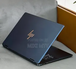 New Laptop HP Spectre 16GB Intel Core i5 SSD 512GB