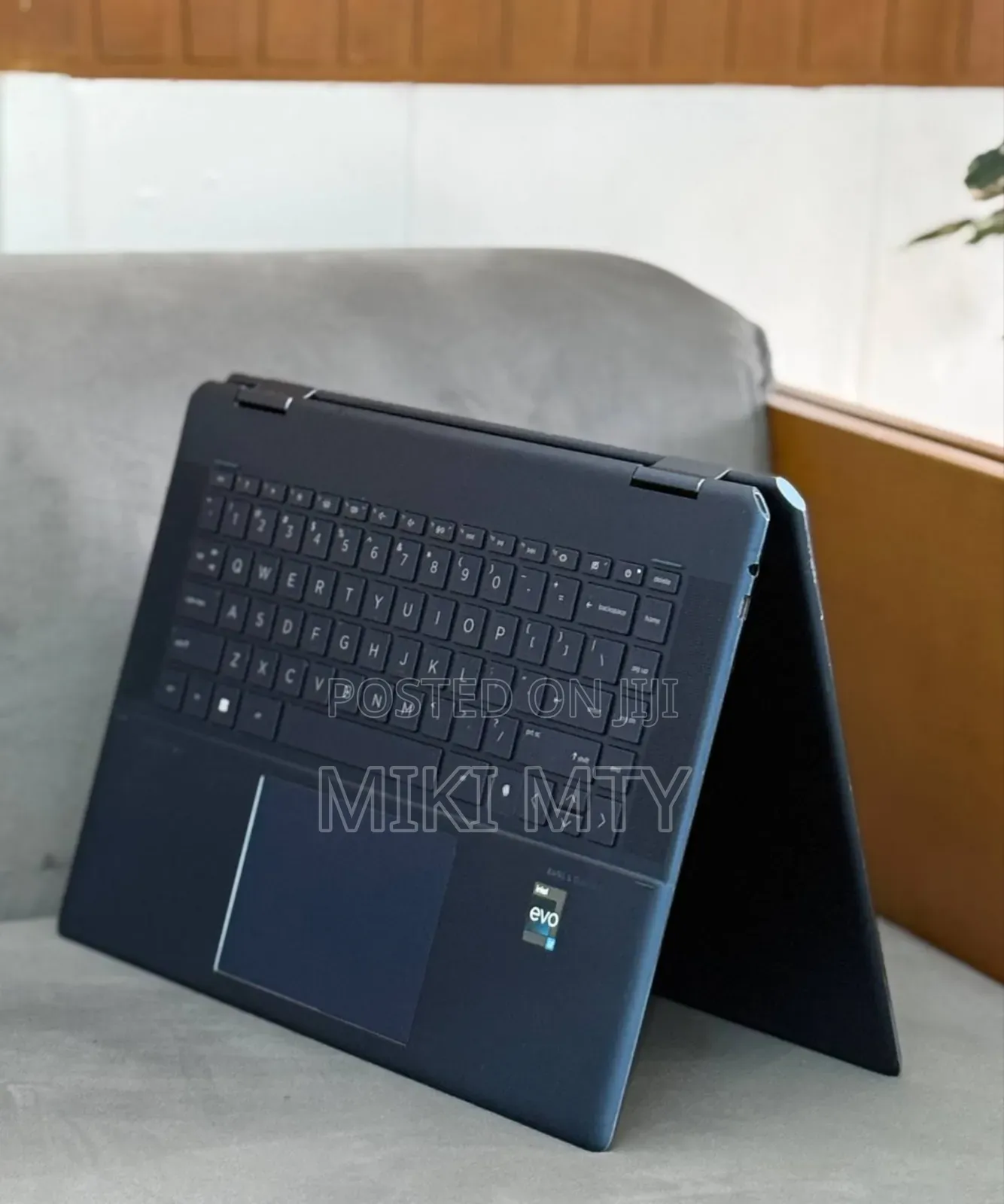 New Laptop HP Spectre 16GB Intel Core i5 SSD 512GB
