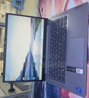 New Laptop Lenovo Ideapad 3 8GB Intel Core i5 SSD 512GB