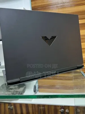 New Laptop HP Victus 16 16GB AMD Ryzen 5 SSD 512GB