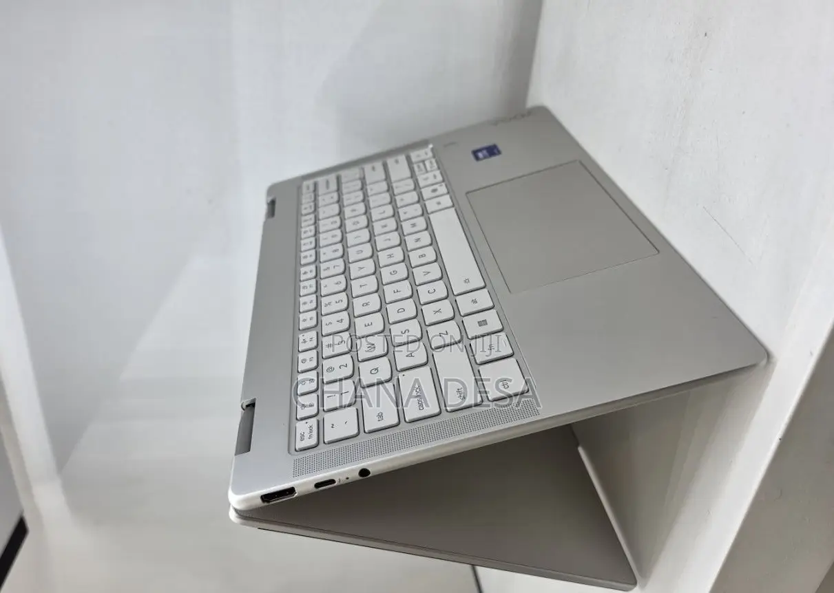 New Laptop Lenovo 32GB Intel Core Ultra 7 SSD 1T