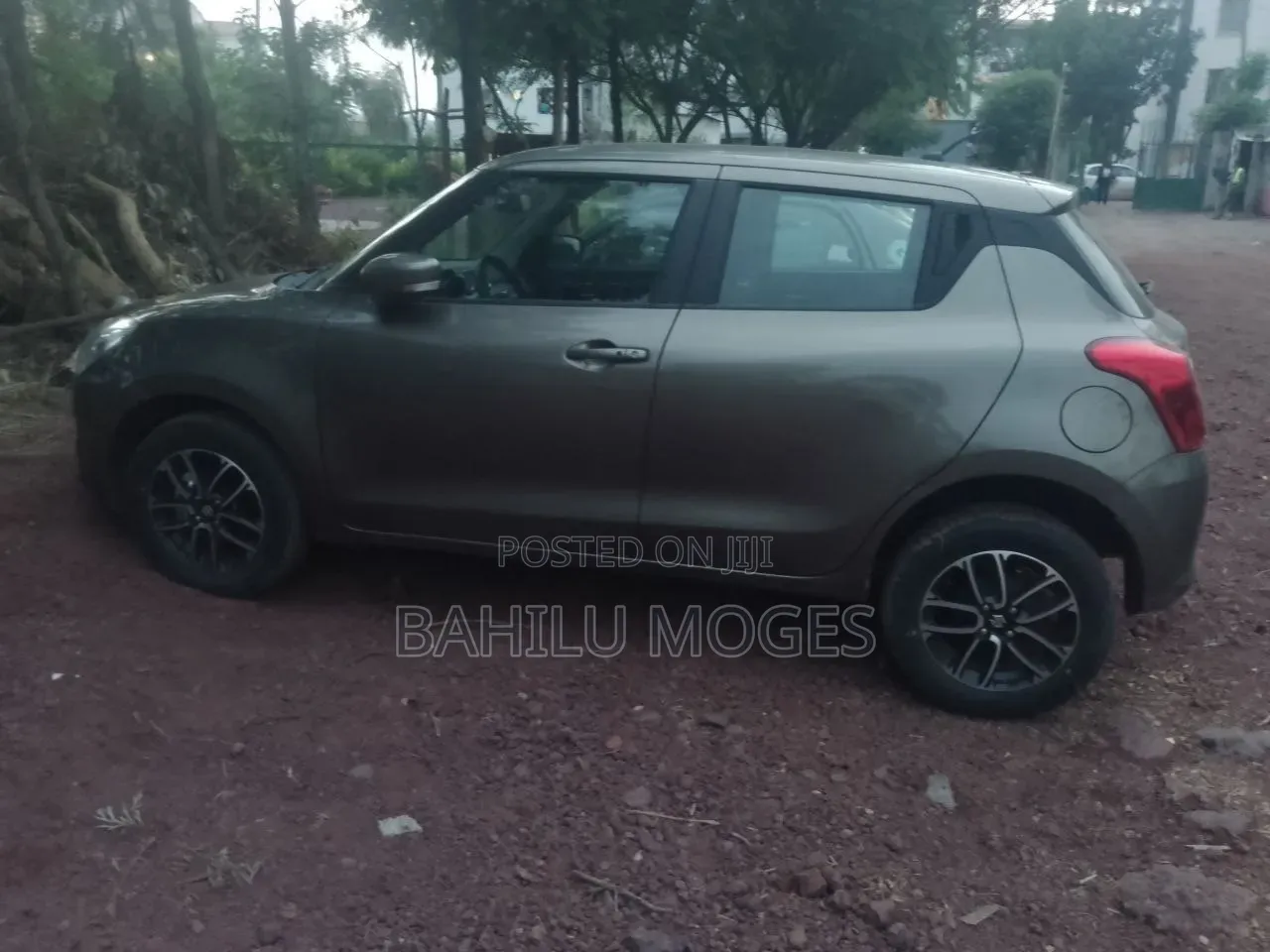 New Suzuki Swift 2024 Gray