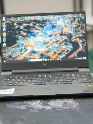 New Laptop HP Victus 16 16GB AMD Ryzen 5 SSD 512GB