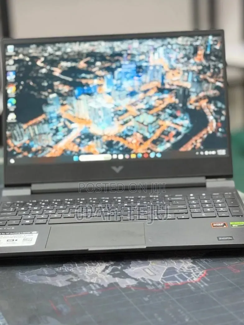 New Laptop HP Victus 16 16GB AMD Ryzen 5 SSD 512GB