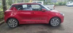 Suzuki Swift 2022 Red