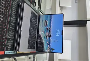 New Laptop Apple MacBook Pro 2021 M1 16GB Apple M1 Pro SSD 512GB