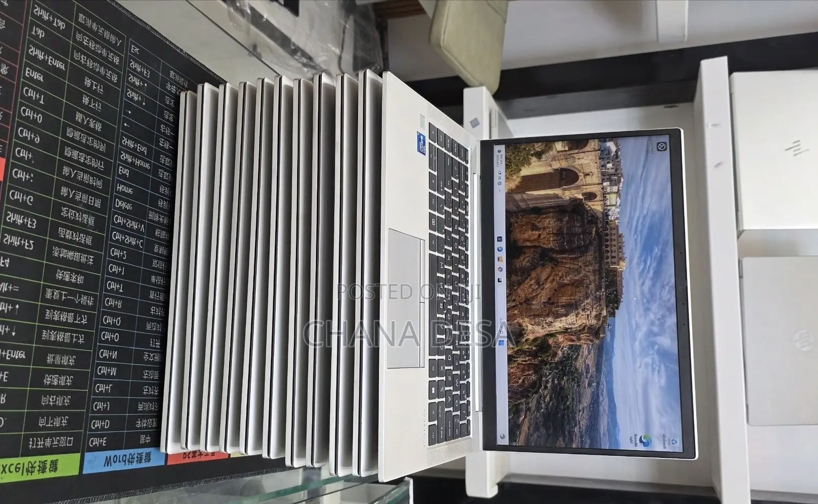 New Laptop HP EliteBook 840 G10 16GB Intel Core i7 SSD 512GB