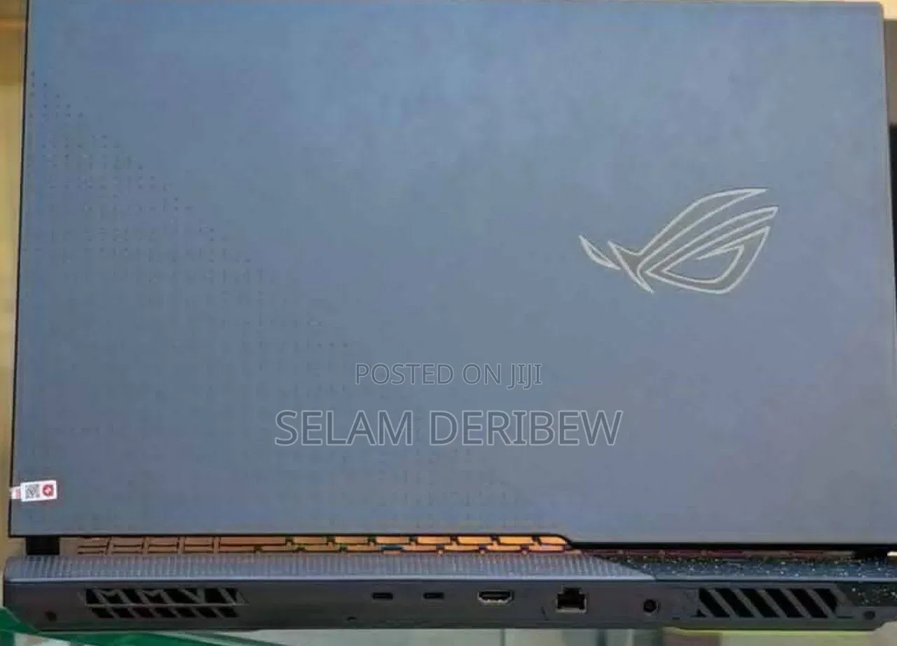 New Laptop Asus ROG Strix GL703 16GB AMD Ryzen 9 SSD 1T