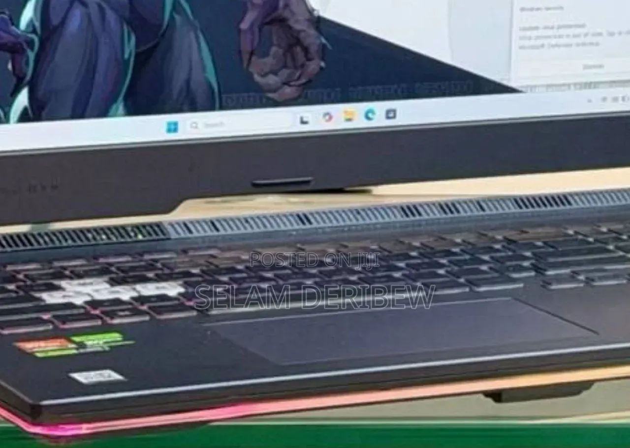 New Laptop Asus ROG Strix GL703 16GB AMD Ryzen 9 SSD 1T