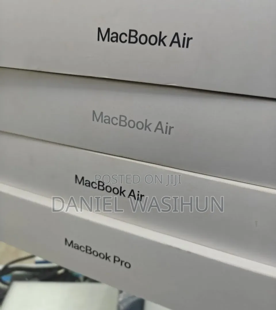 New Laptop Apple MacBook Pro 2025 M5 36GB Apple M5 Pro SSD 2T
