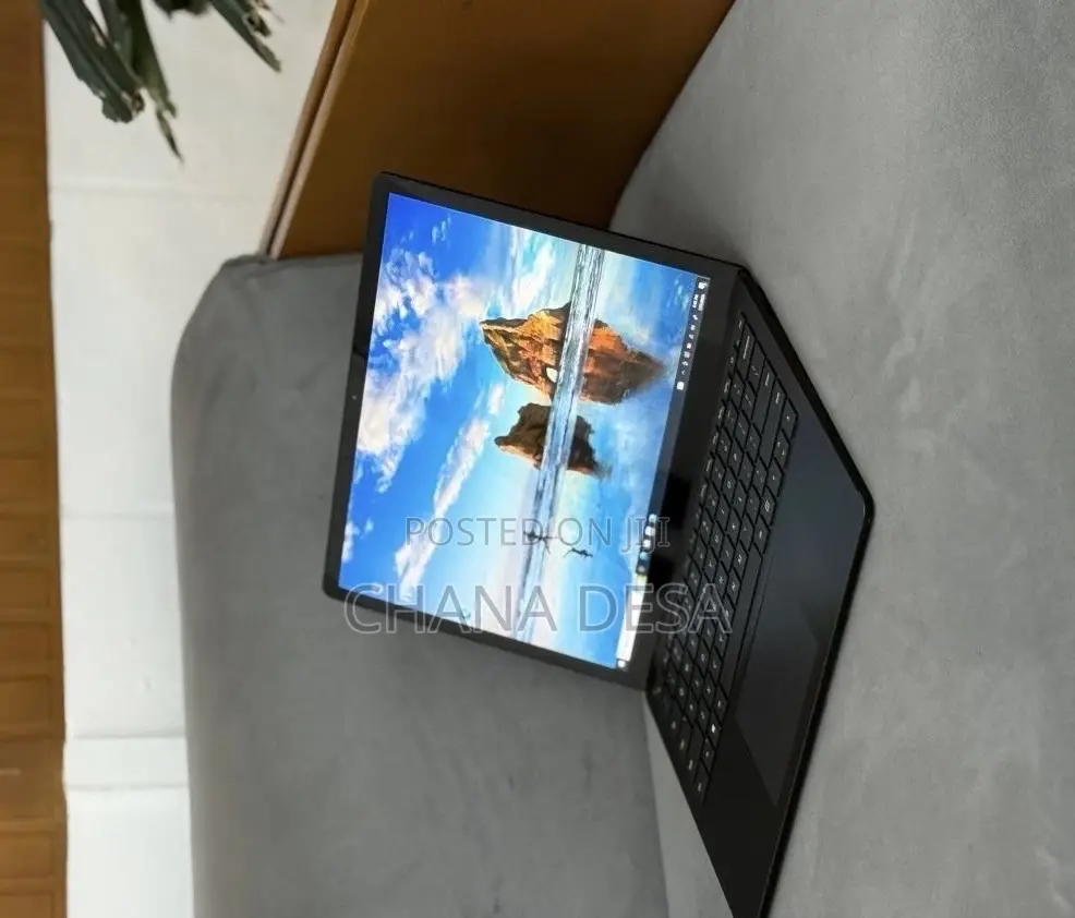 New Laptop Microsoft Surface Laptop 4 16GB Intel Core i7 SSD 512GB