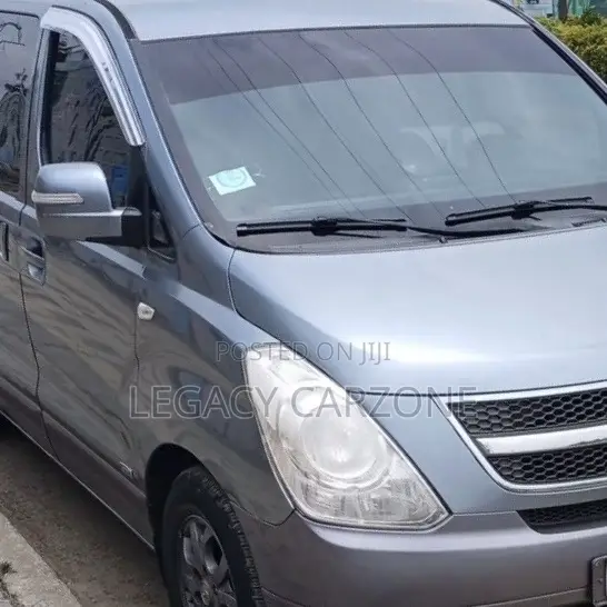Hyundai Starex 2013 Silver
