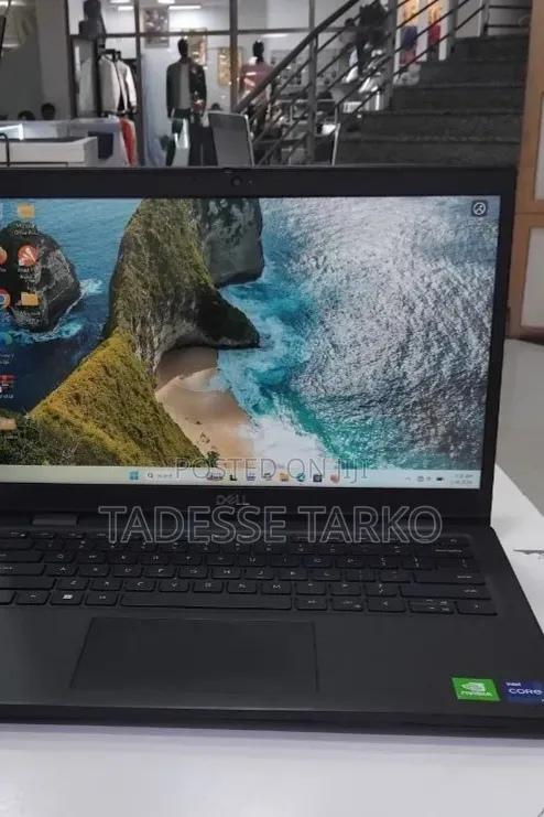New Laptop Dell Latitude 3420 8GB Intel Core i7 SSD 256GB