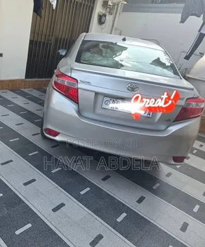 Toyota Yaris 2017 Silver