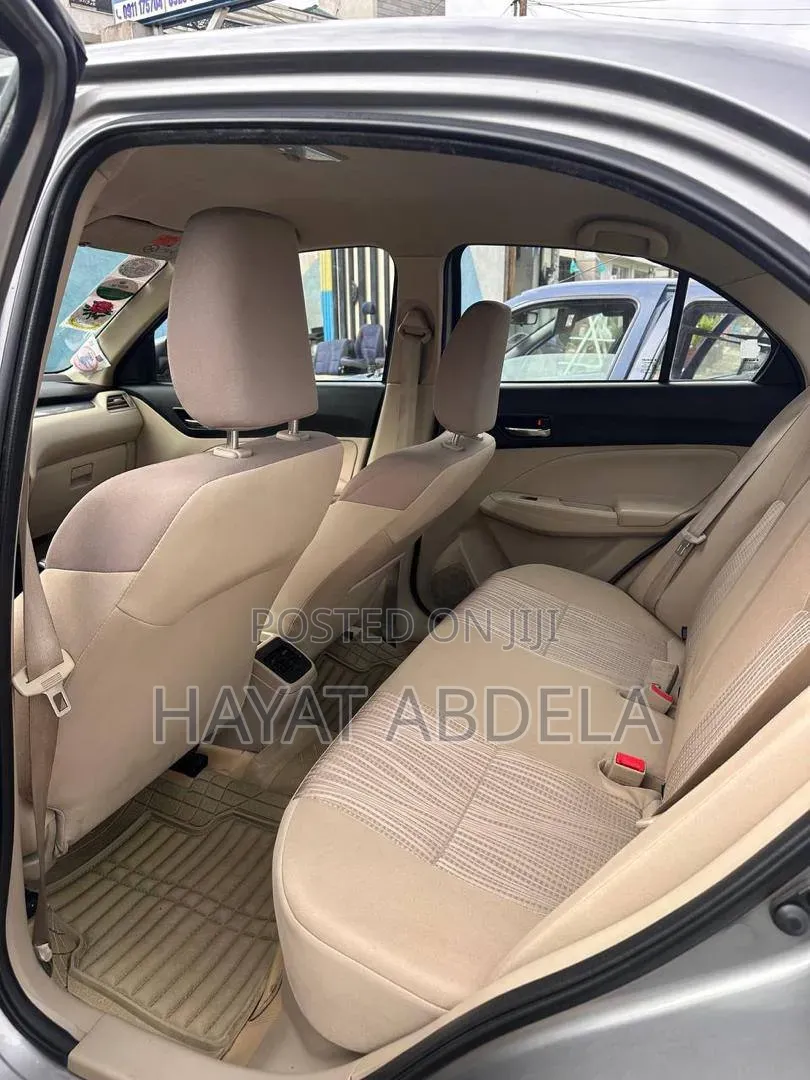 Toyota Yaris 2017 Silver