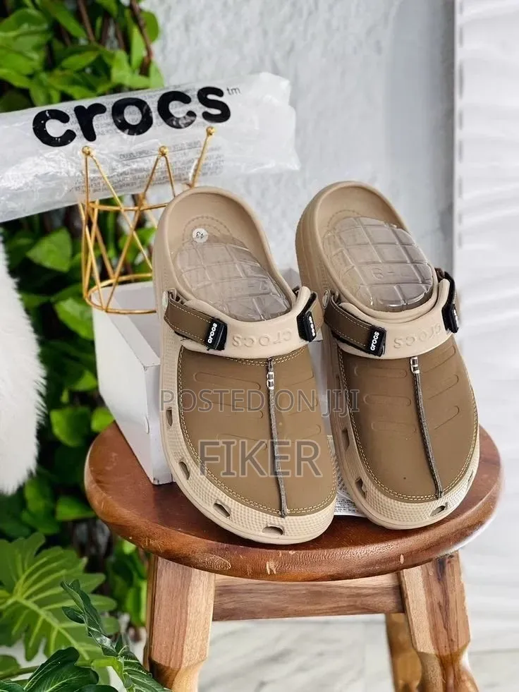 Orgenal Crocs