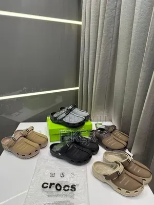 Orgenal Crocs