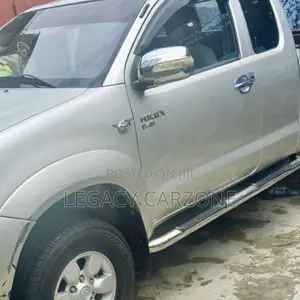 Toyota Hilux 2008 Gold