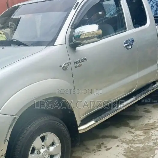 Toyota Hilux 2008 Gold
