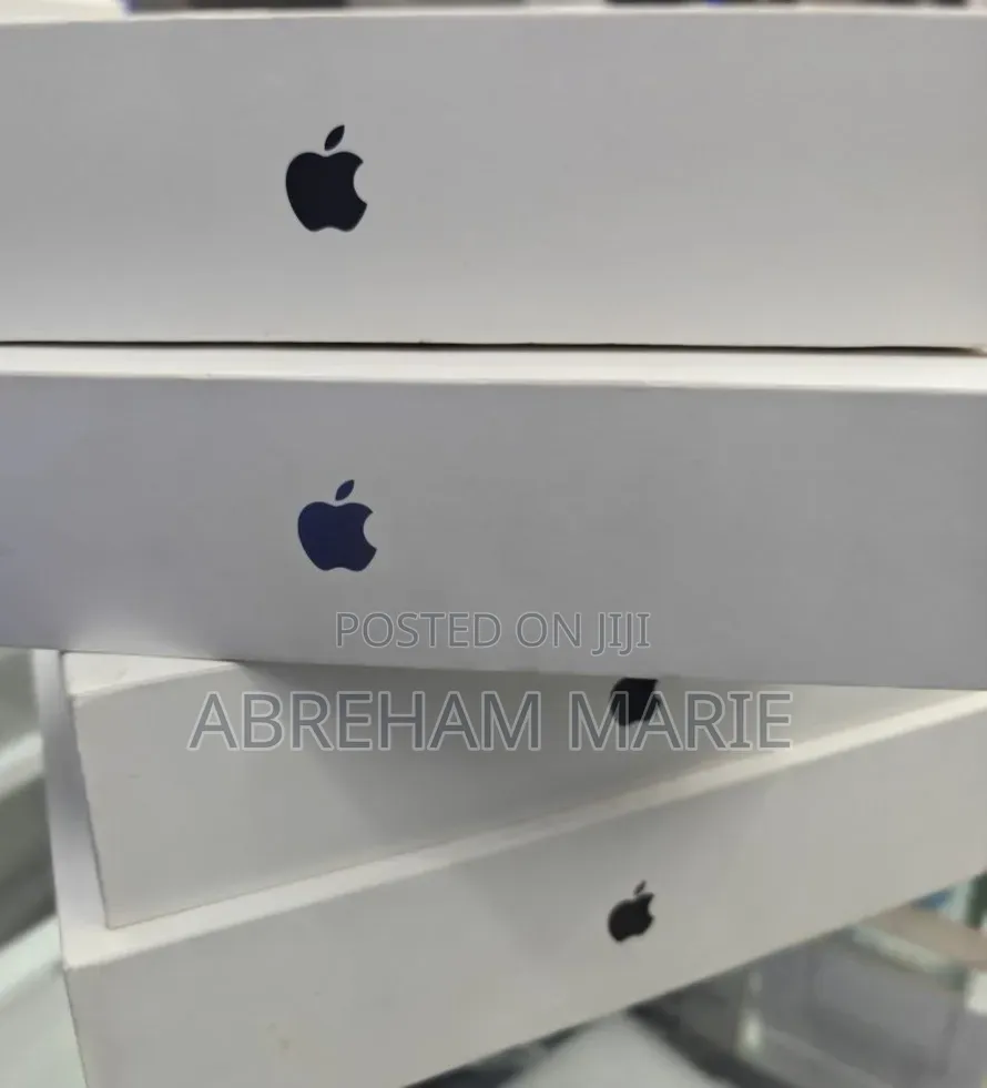 New Laptop Apple MacBook Pro 2026 M5 Pro 36GB Apple M5 Pro SSD 2T