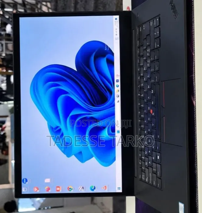 New Laptop Lenovo 16GB Intel Core i7 SSD 512GB