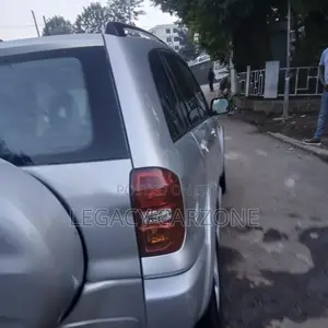 Toyota RAV4 2005 Silver