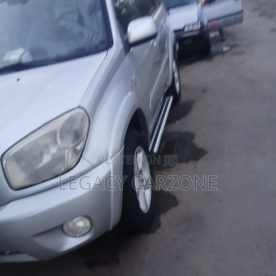 Toyota RAV4 2005 Silver
