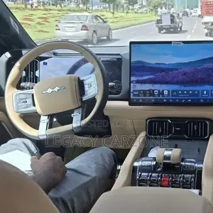 BYD Leopard 8 2.0 Hybrid AWD 2025 Blue