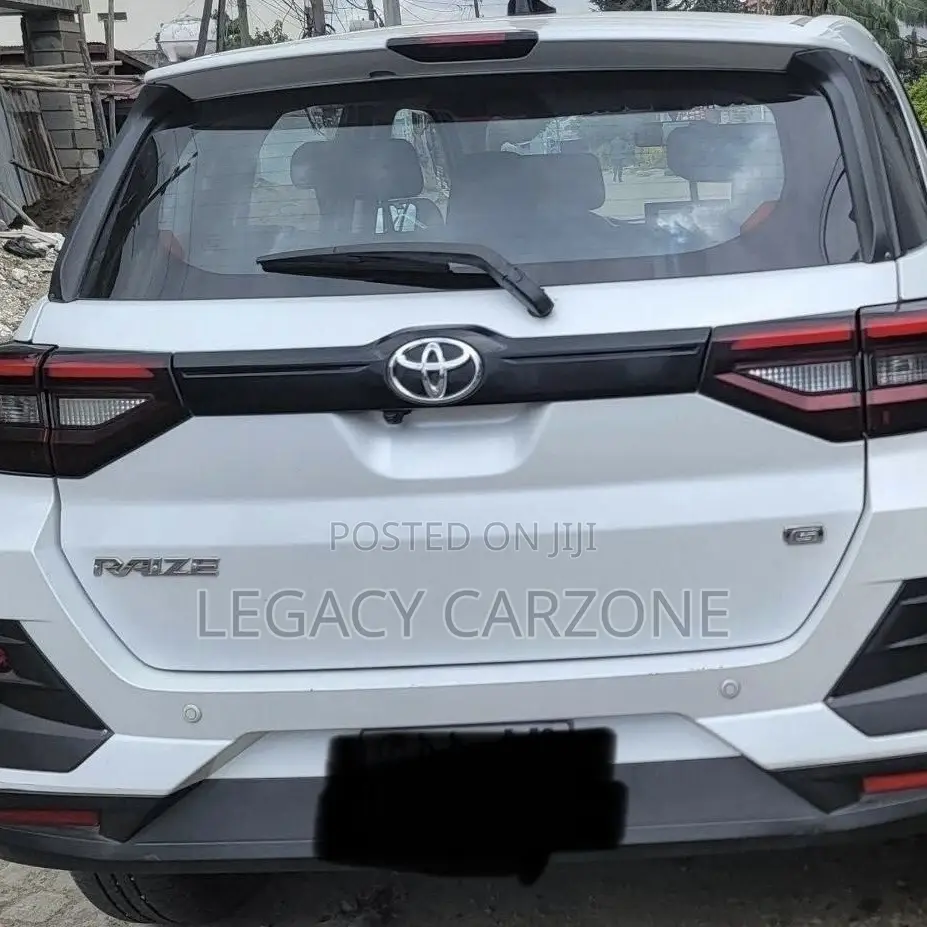 Toyota Raize 2022 White