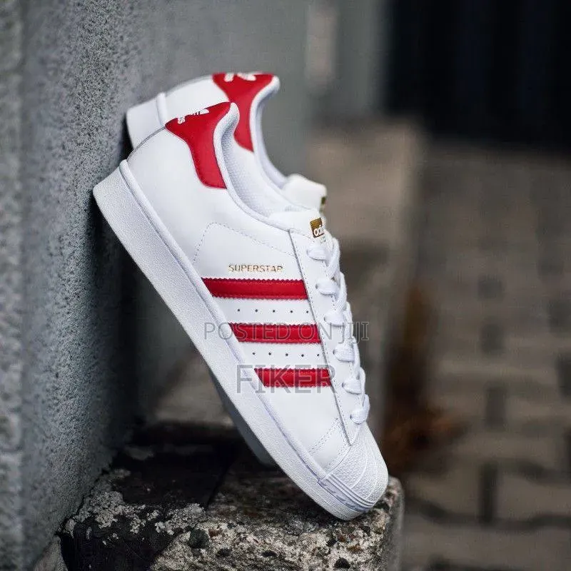 Adidas Superstar
