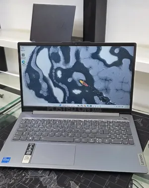 New Laptop Lenovo Ideapad 3 8GB Intel Core i5 SSD 512GB