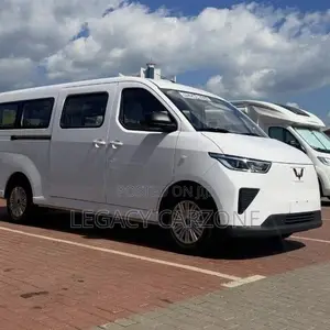 Wuling EV80 2025 White