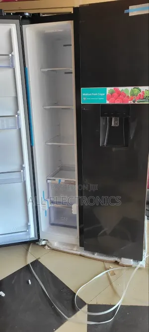 Hisense Side by Side Refrigerator