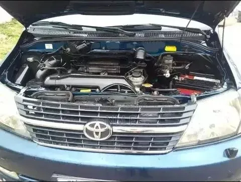 Toyota TownAce 2011 Blue