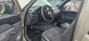 Mazda BT-50 2010 Gold
