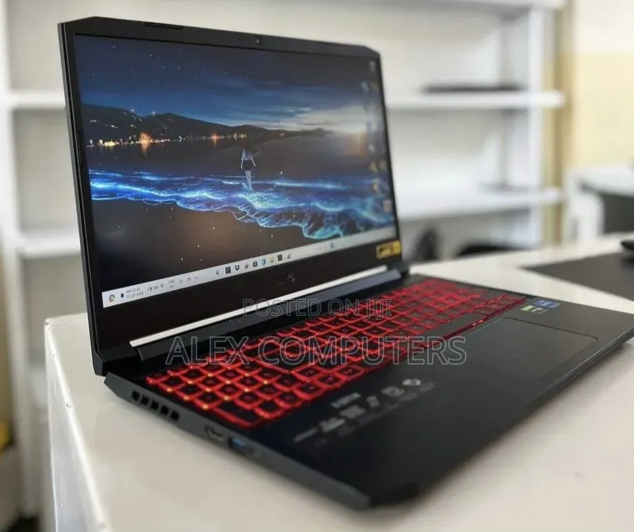 New Laptop Acer Nitro 5 16GB Intel Core i7 SSD 512GB