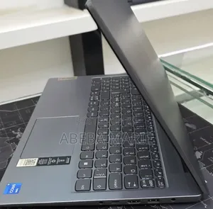New Laptop Lenovo Ideapad 3 16GB Intel Core i5 SSD 512GB